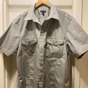 Club Monaco mens 100% cotton shirt